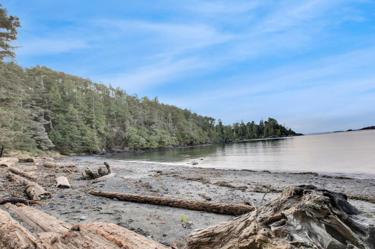 Grey Whale, Pet Friendly Studio at The Beach