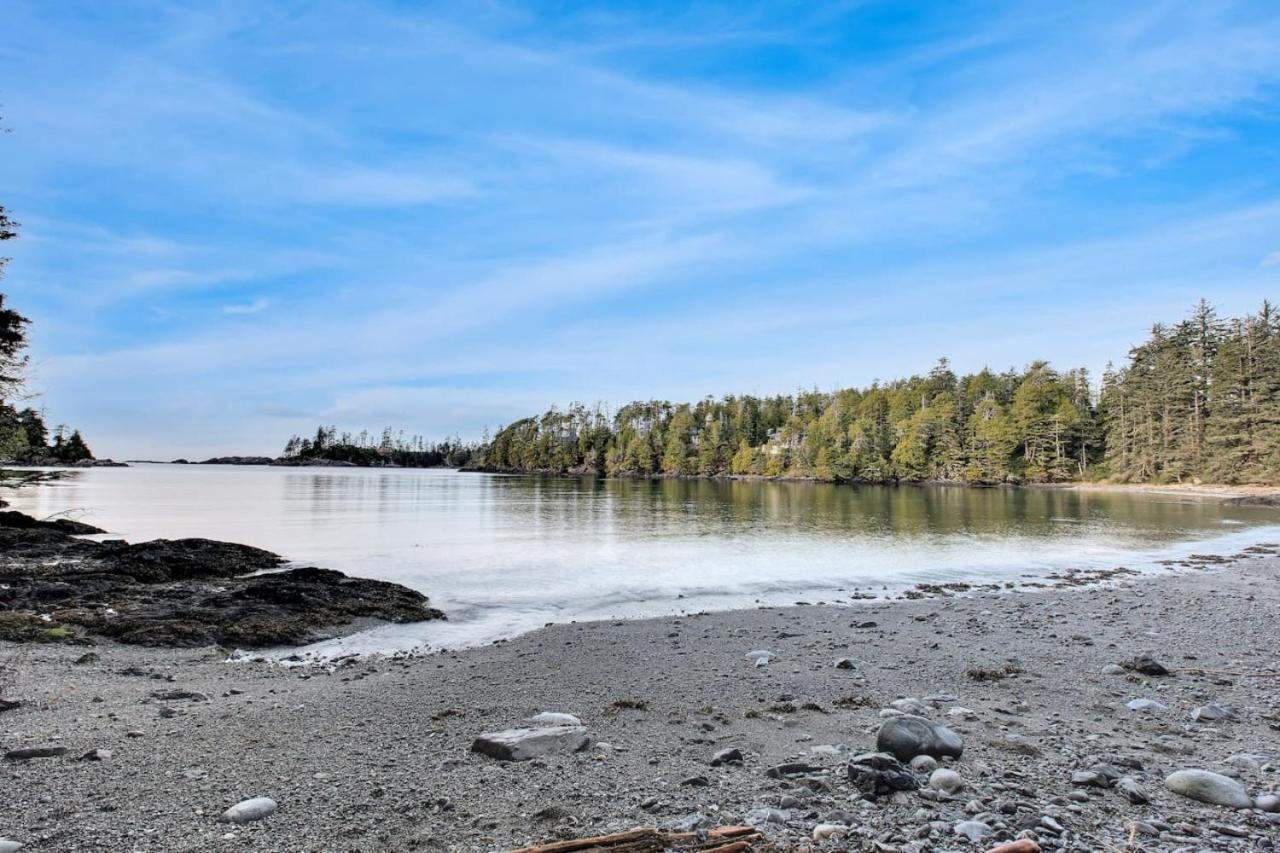 Grey Whale, Pet Friendly Studio at The Beach