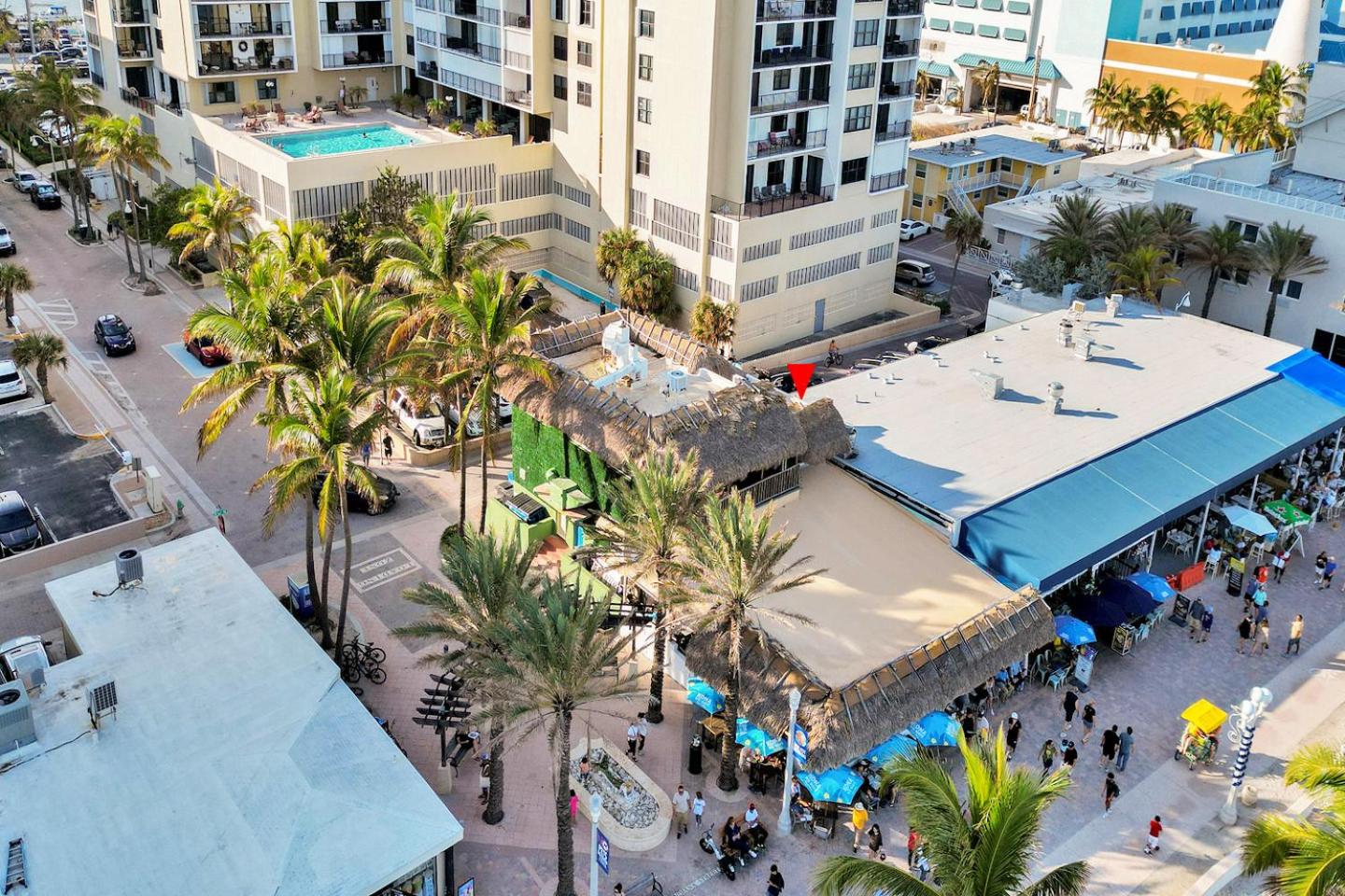 Beach Condo 2BR & Efficiency Combo on Hollywood Beach view 3