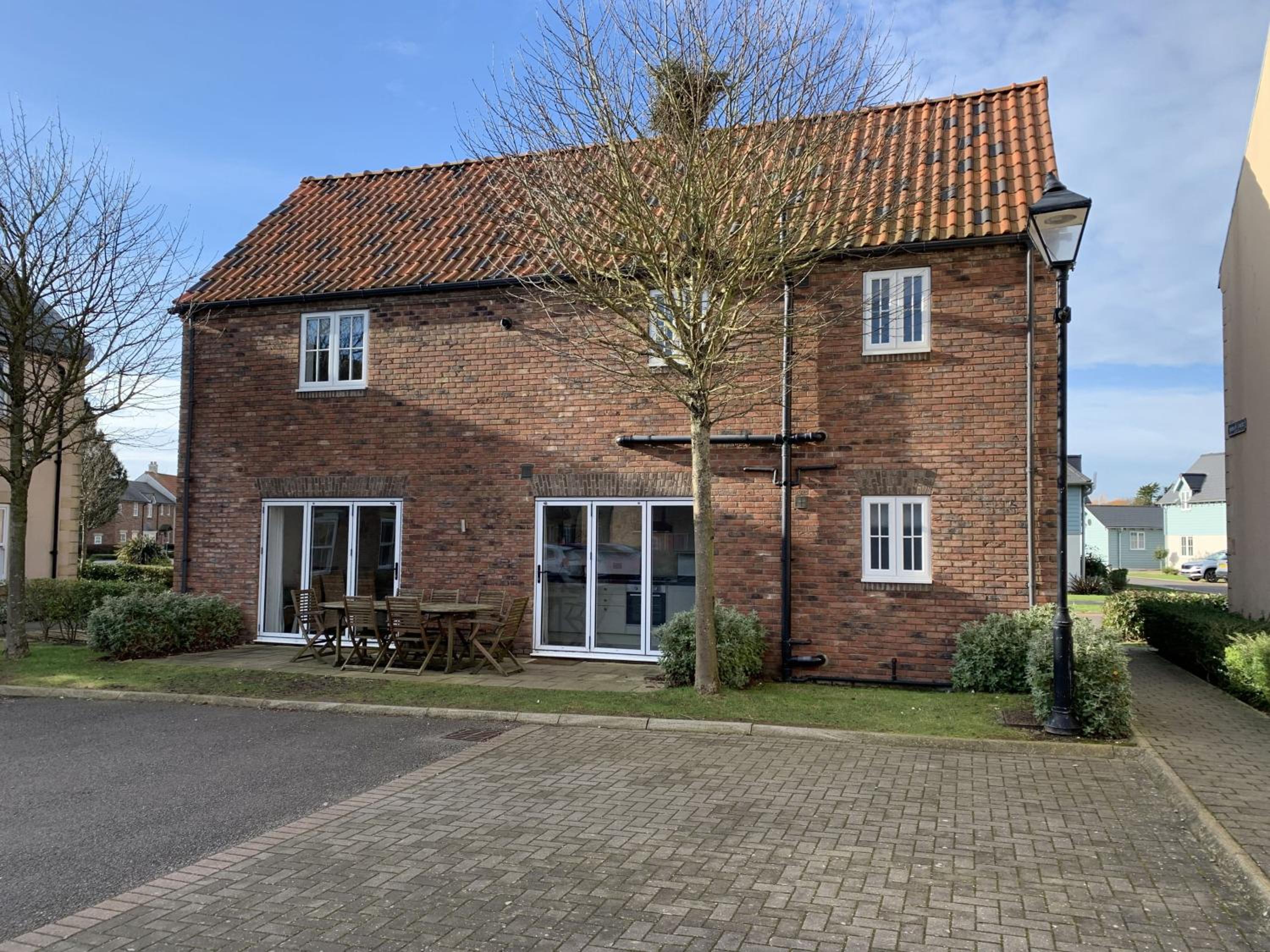 Bay Tree House - The Bay Filey, sleeps 8, 2 dogs welcome