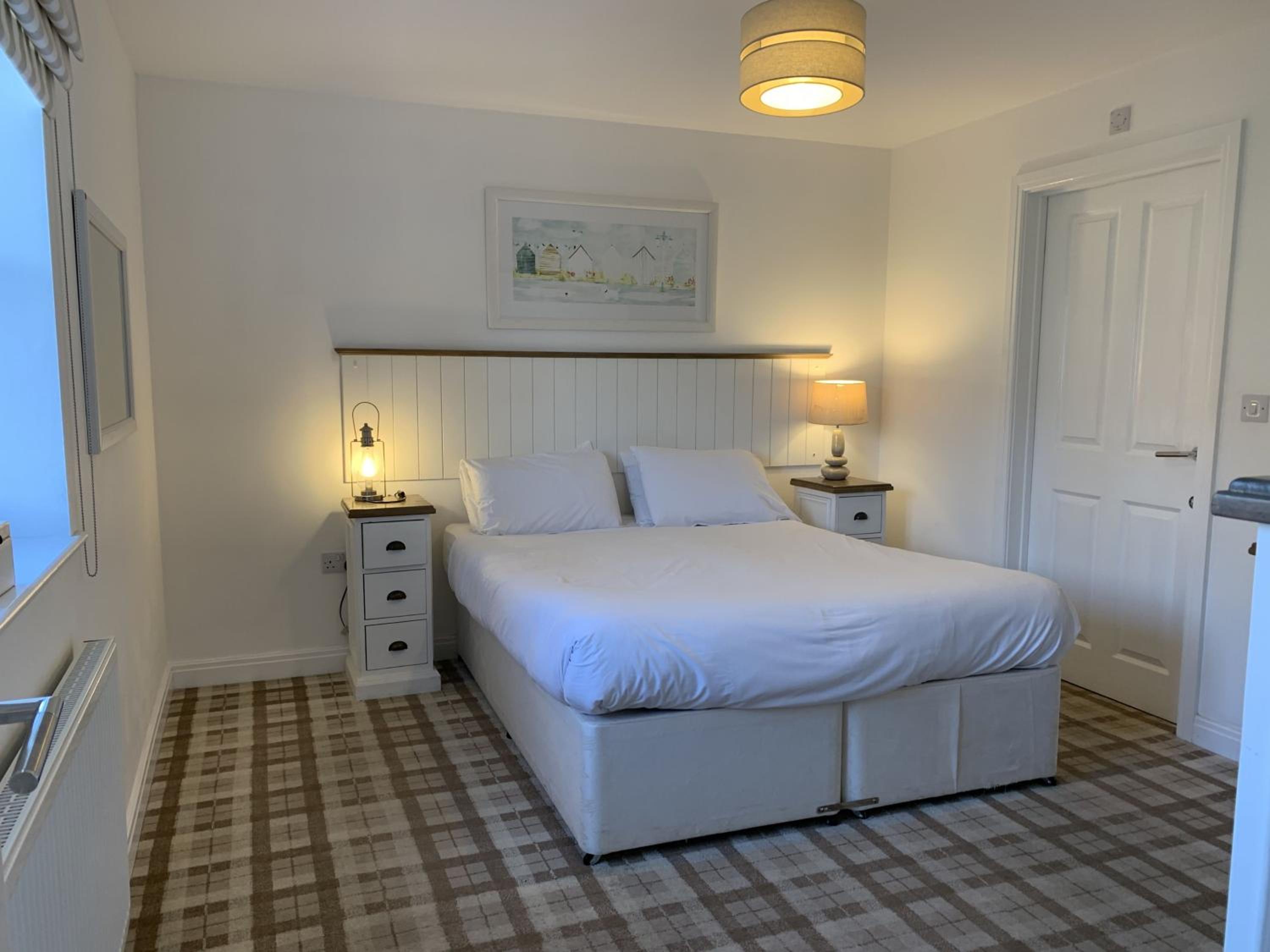 Bay Tree House - The Bay Filey, sleeps 8, 2 dogs welcome