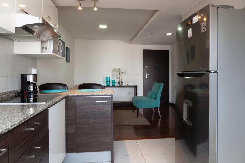 Olympus apartments, Parque La Carolina