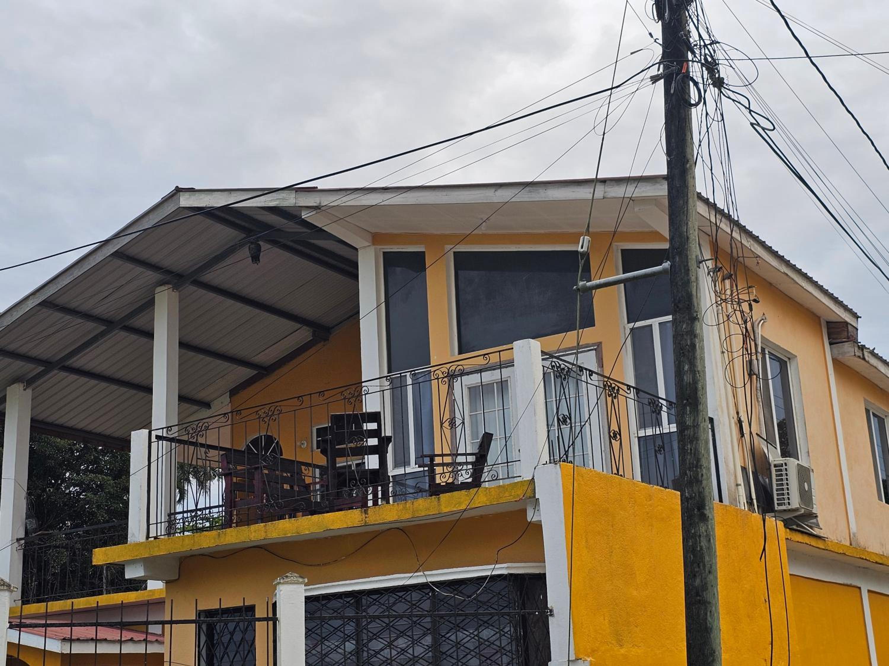 Cozy Flat in San Ignacio Close to Downtown!