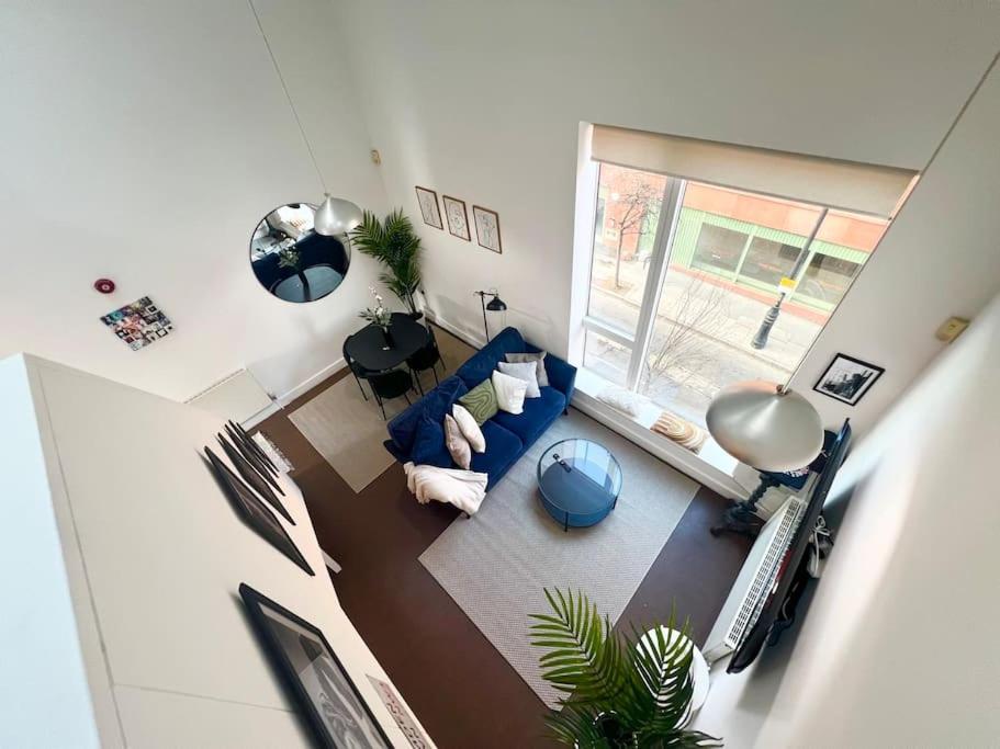 Camden Loft Apartment- 3