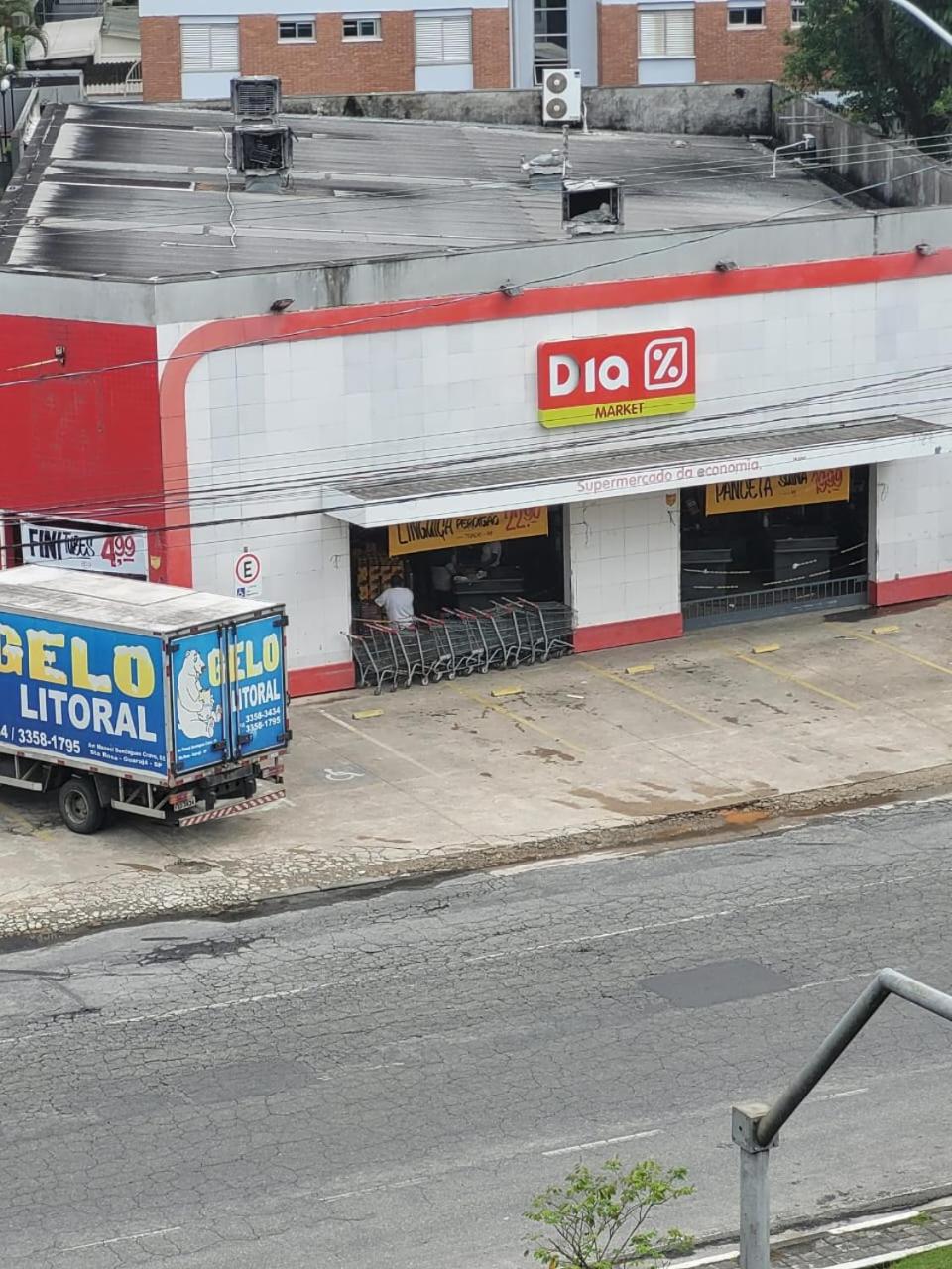Lindo apartamento aconchegante na enseada