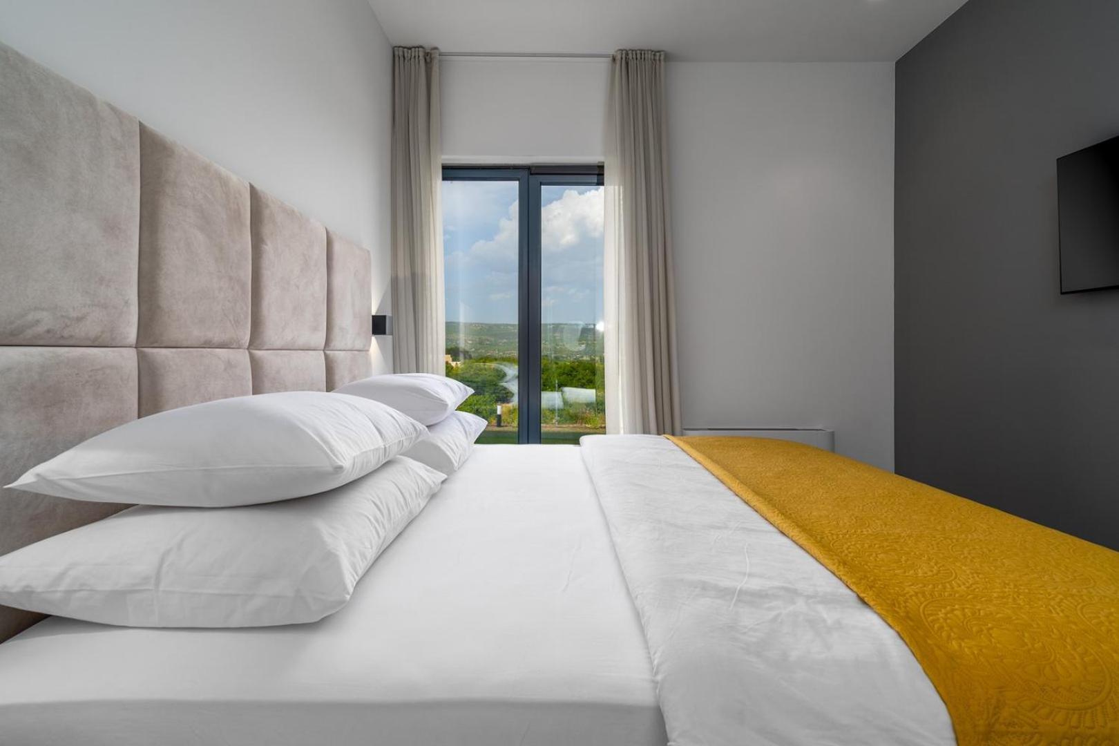 Luxury Villa Madre with 5 en-suite bedrooms, heated 72sqm Mineral pool, Whirlpool, outdoor Gym, Playground view 4