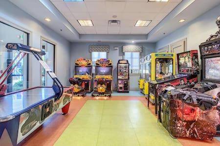 Cozy Family 3BR retreat w 2 waterparks