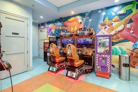 Cozy Family 3BR retreat w 2 waterparks