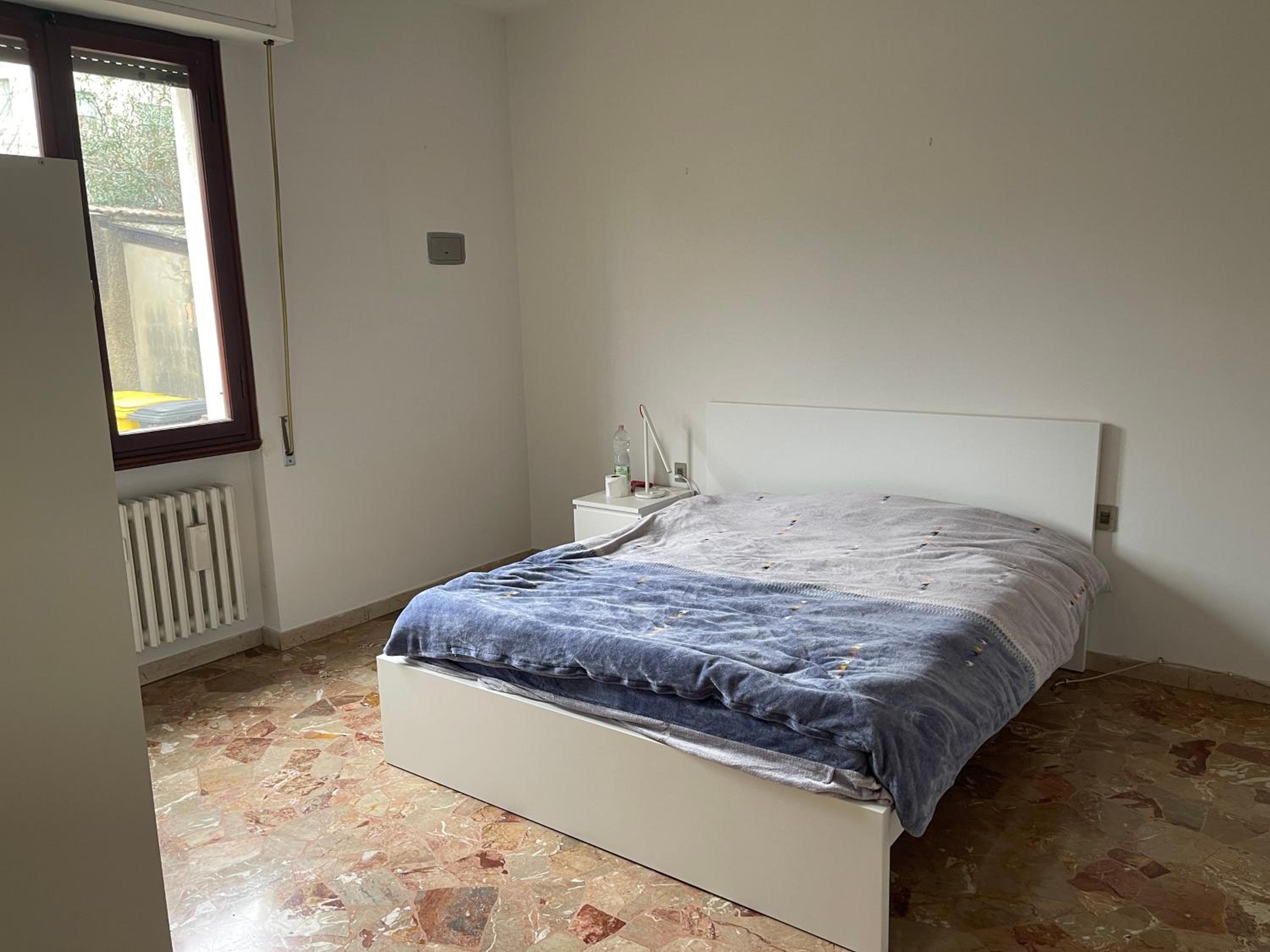 SELENE CASA en Prato — bedroom