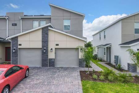 Fabulous Disney Thematic 2BR W2 Clubhouses view 4
