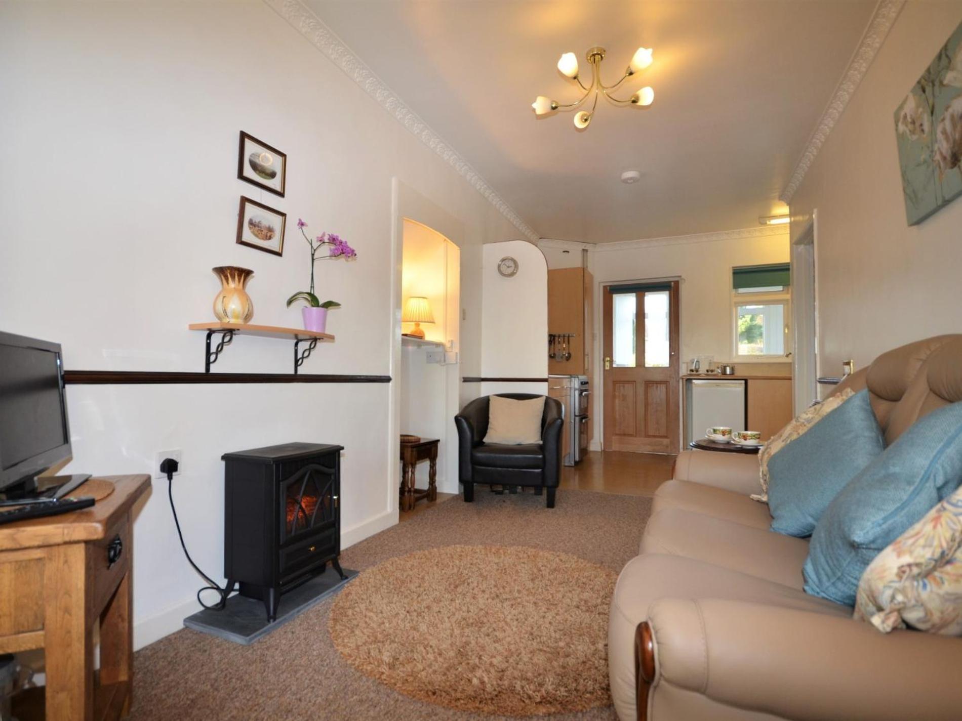 1 Bed in Tavistock oc-otwin view 4