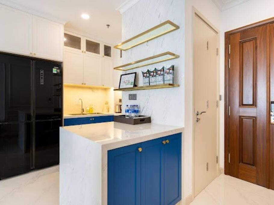 The Rixx Downtown Apartment@D1/pool/gym/Operahouse