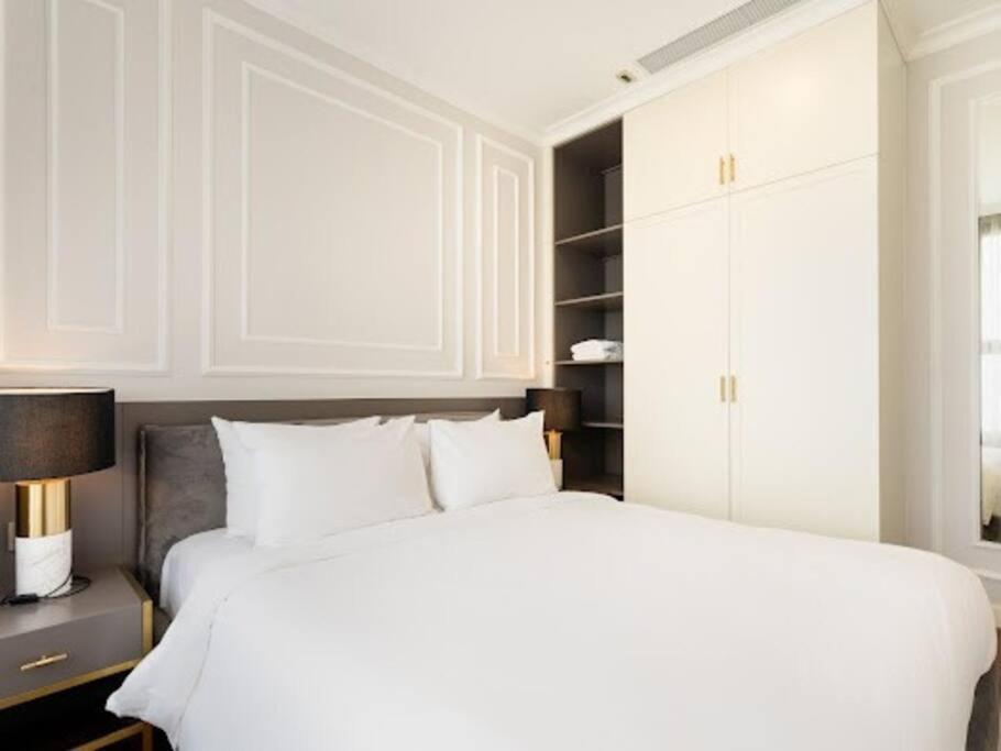 The Rixx Downtown Apartment@D1/pool/gym/Operahouse
