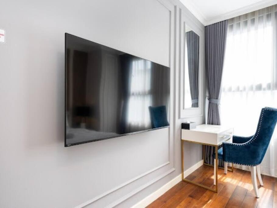 The Rixx Downtown Apartment@D1/pool/gym/Operahouse