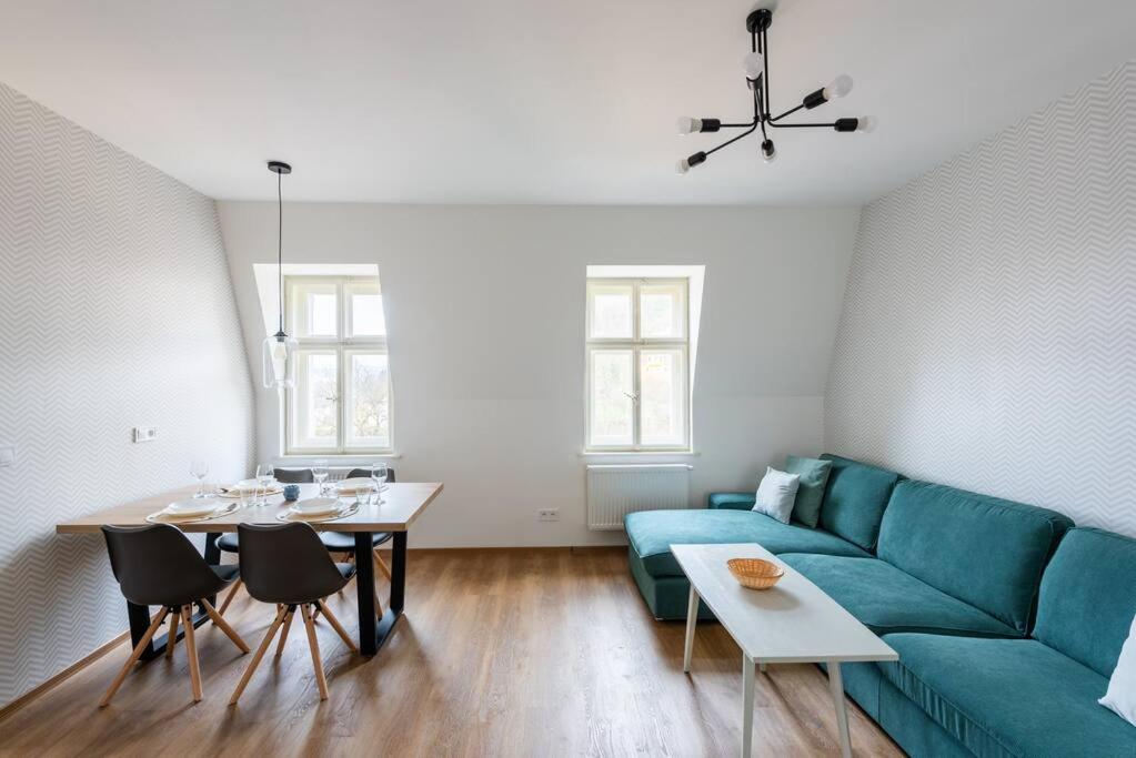 Laland Apartment