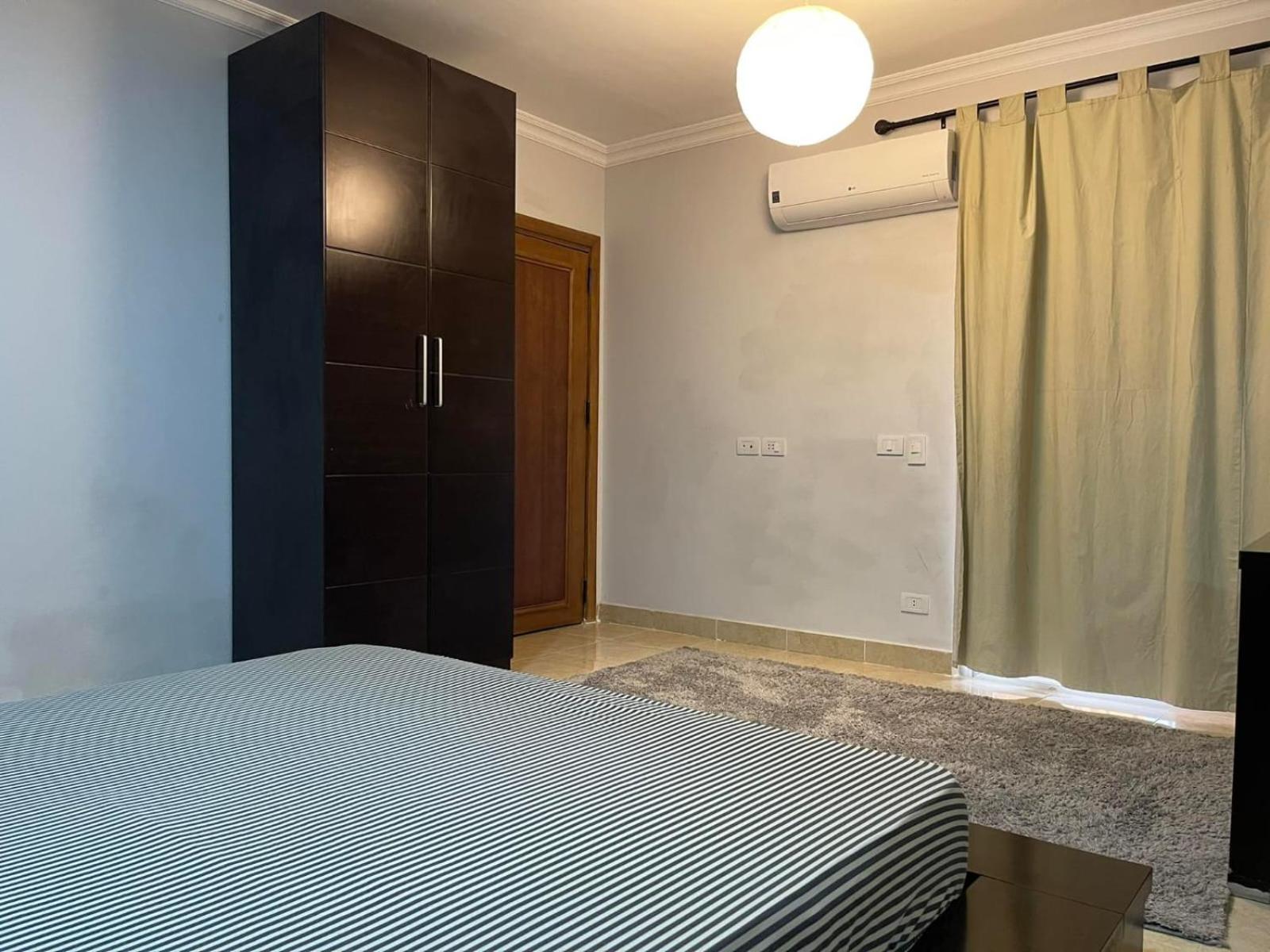 Quiet and distinctive apartment with a wonderful v