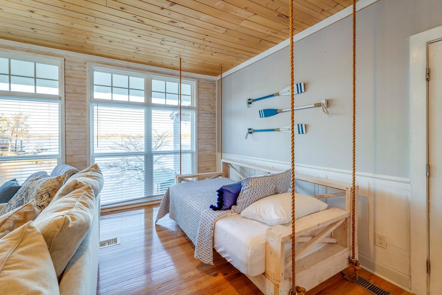 Grand Lake Escape: Serenity Meets Space
