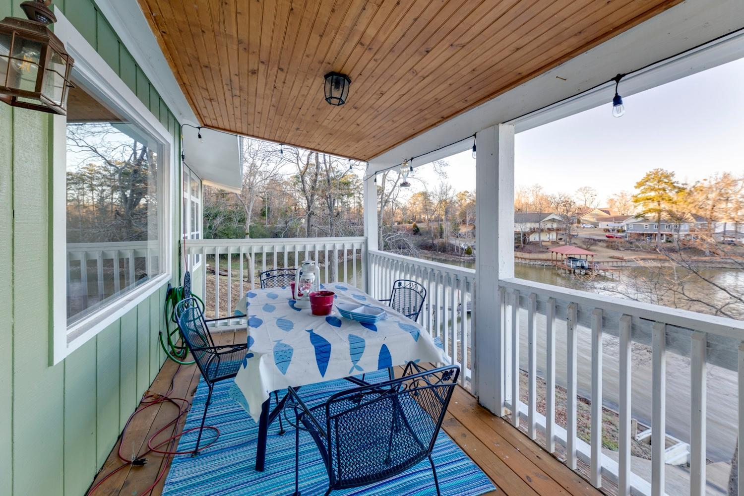Grand Lake Escape: Serenity Meets Space