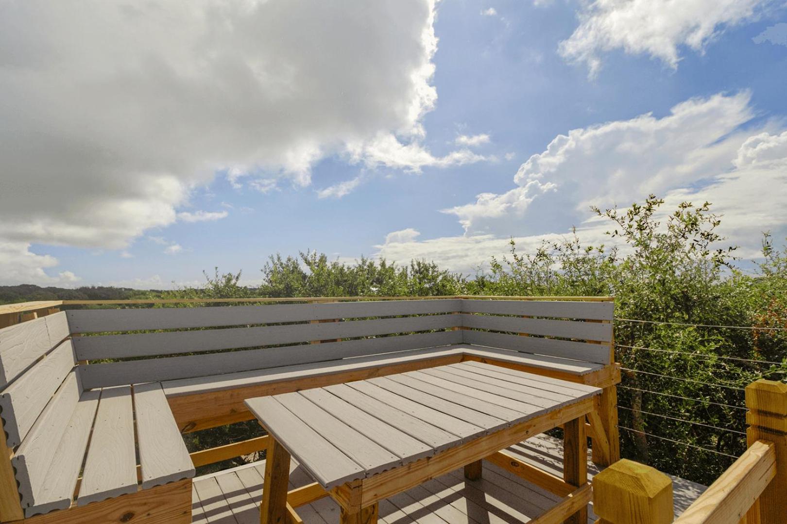 2701 Palm Boulevard by AvantStay Steps to the Beach Ping Pong Putting Green