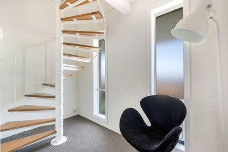 House on the Hill with a View-Sleeps 12