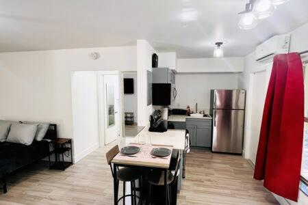 Cozy xxl studio FREE Parking