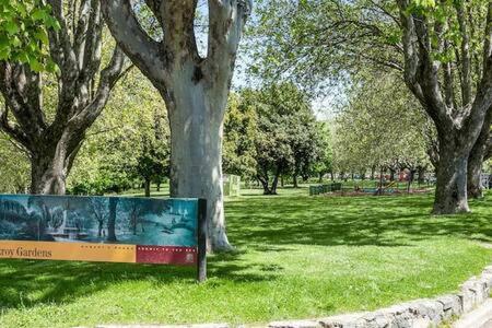 Charming inner city home excellent base in Hobart