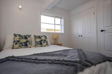 River View Holiday House Sleeps 8 10min to CBD