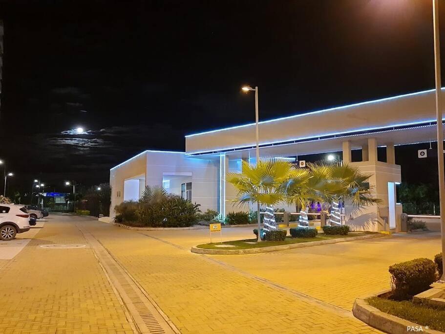 Espectacular Apartamento en Puerto Azul Club House