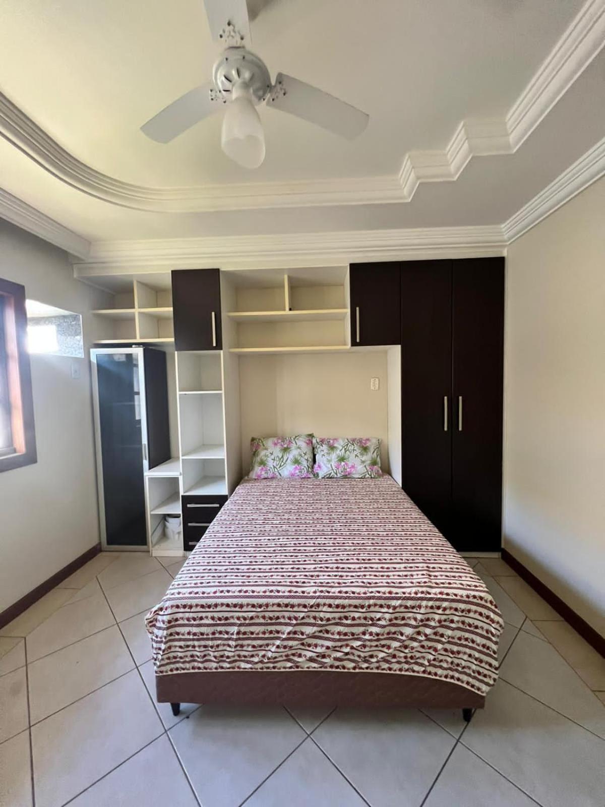 Casa Paris 481 - Sua Mansão na Praia do Morro