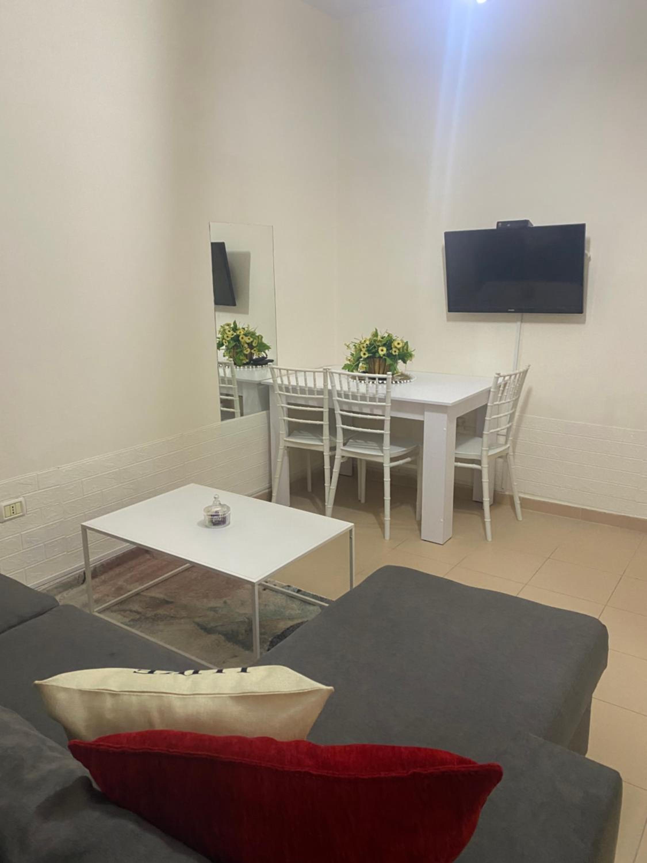 Chlo apartment 4 Tirane