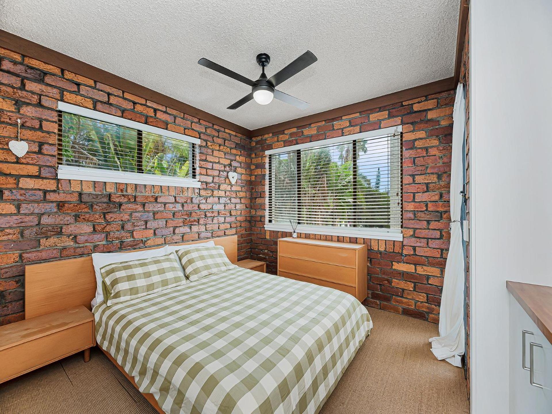 Pleasant View Unit 4 Kings Beach QLD