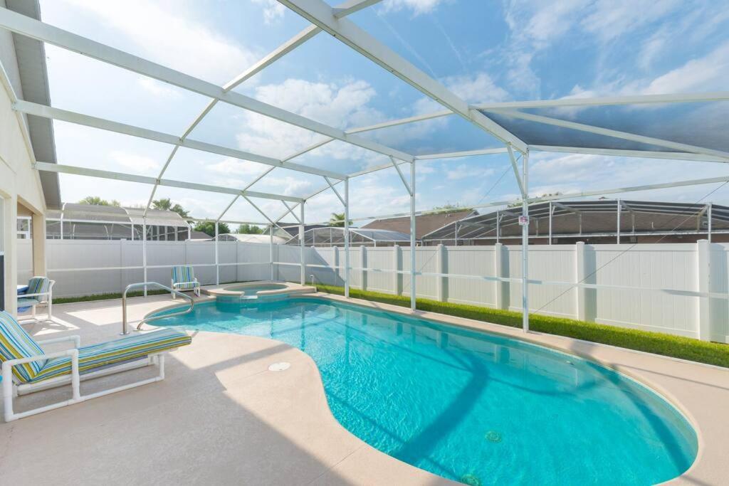4br/3ba Disney Area Luxury Resort with pool/spa