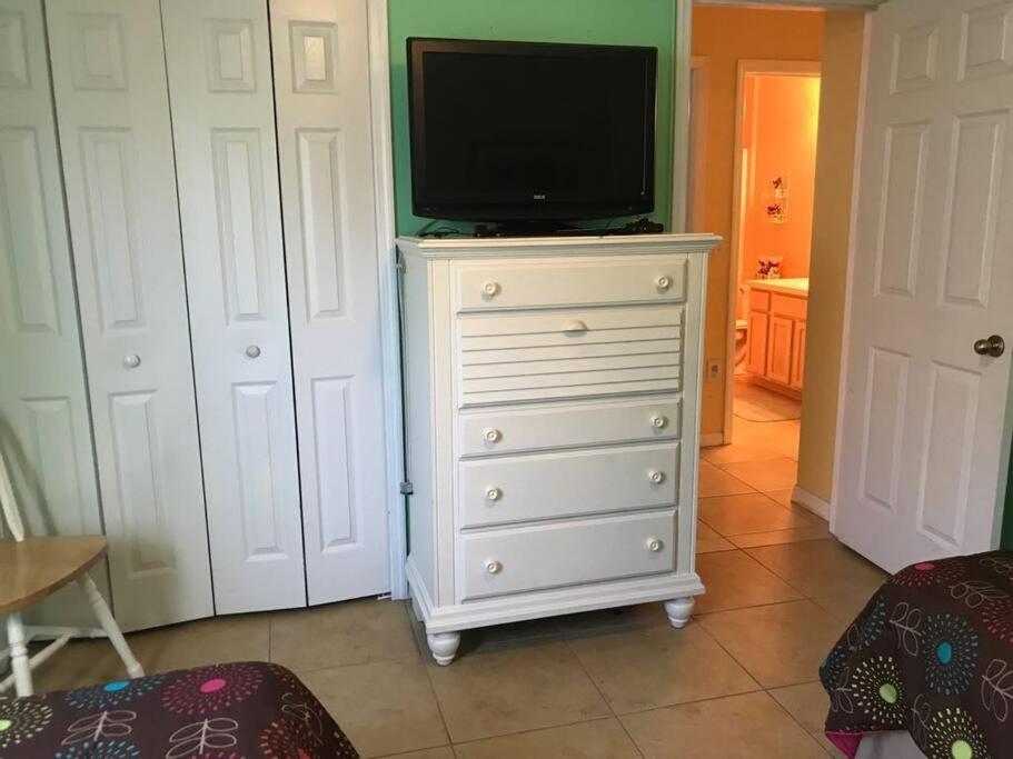 4br/3ba Disney Area Luxury Resort with pool/spa