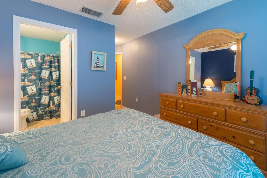 4br/3ba Disney Area Luxury Resort with pool/spa