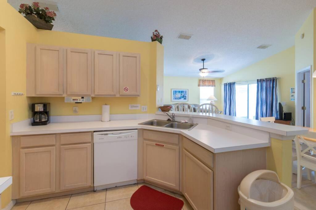 4br/3ba Disney Area Luxury Resort with pool/spa