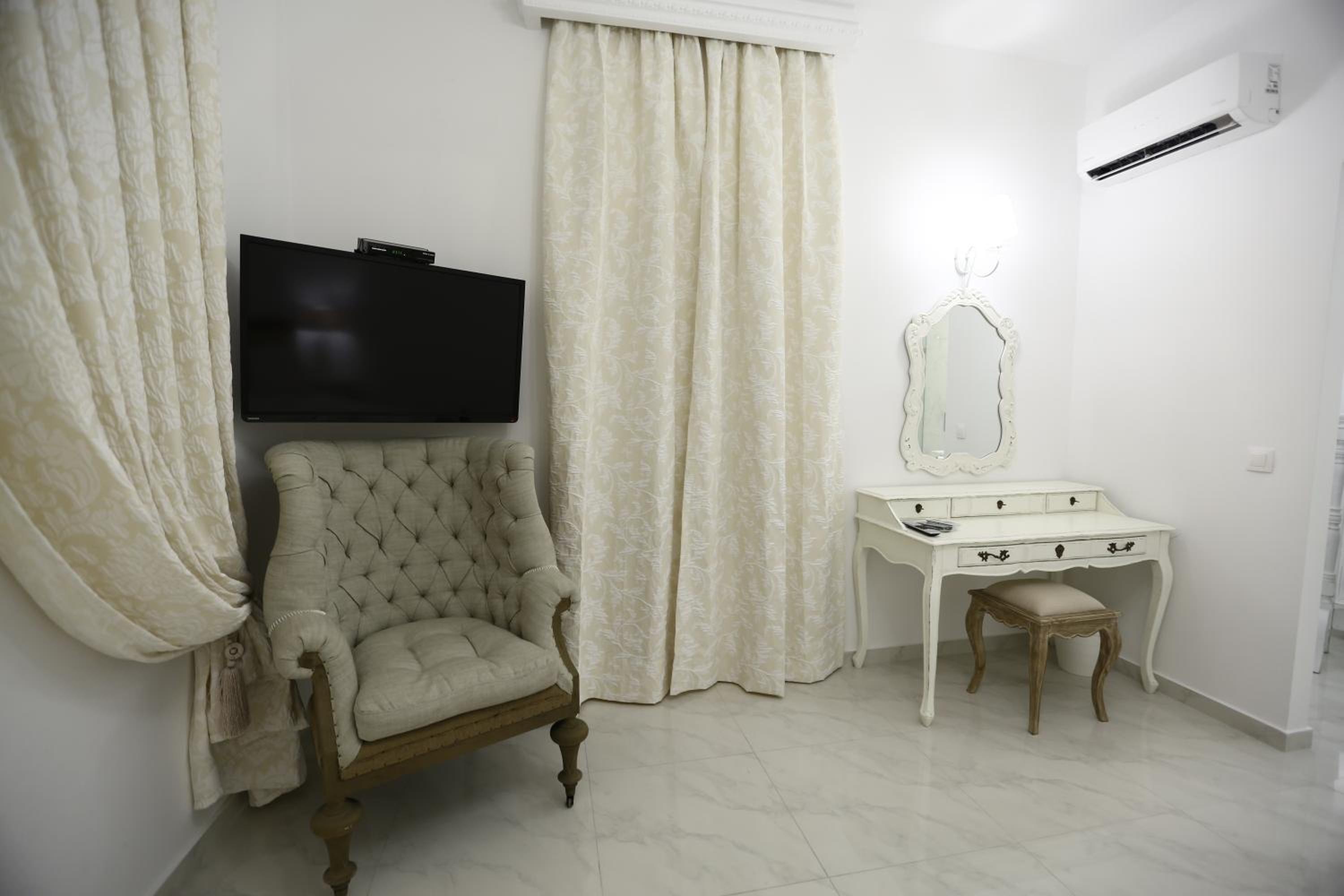 The White Suites