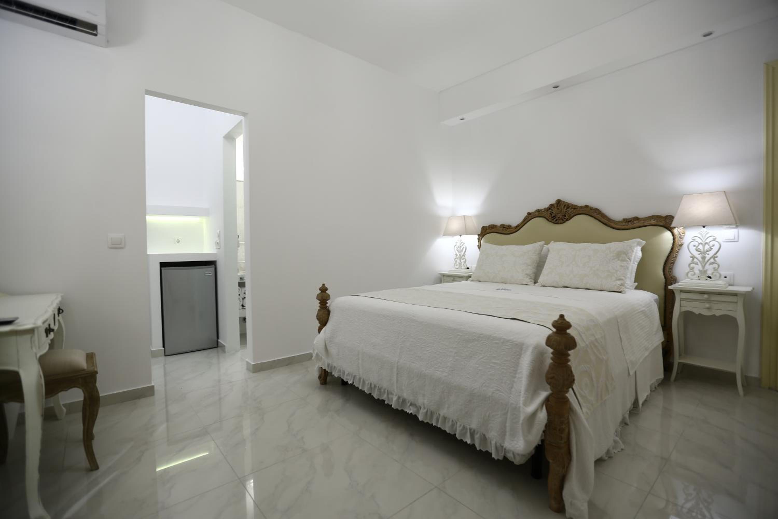 The White Suites