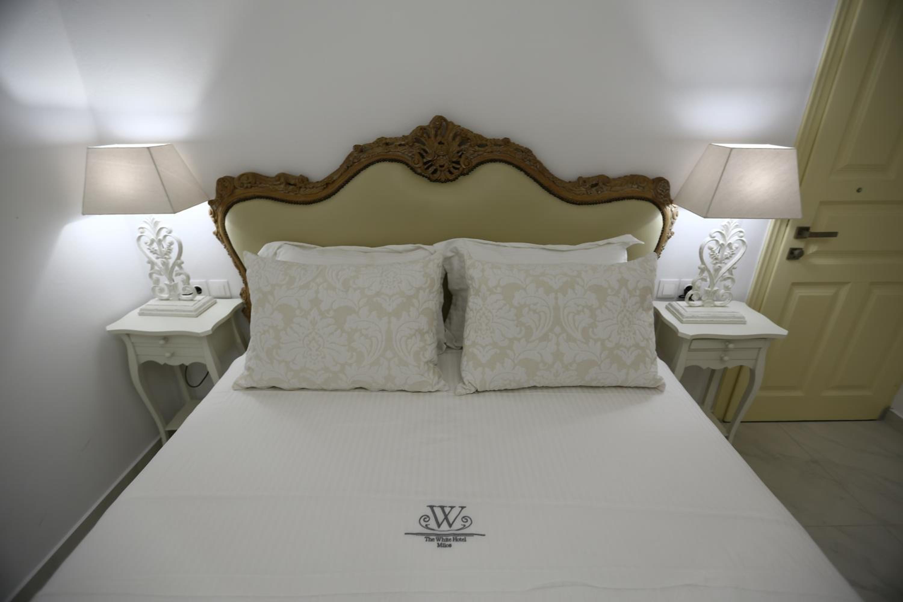The White Suites