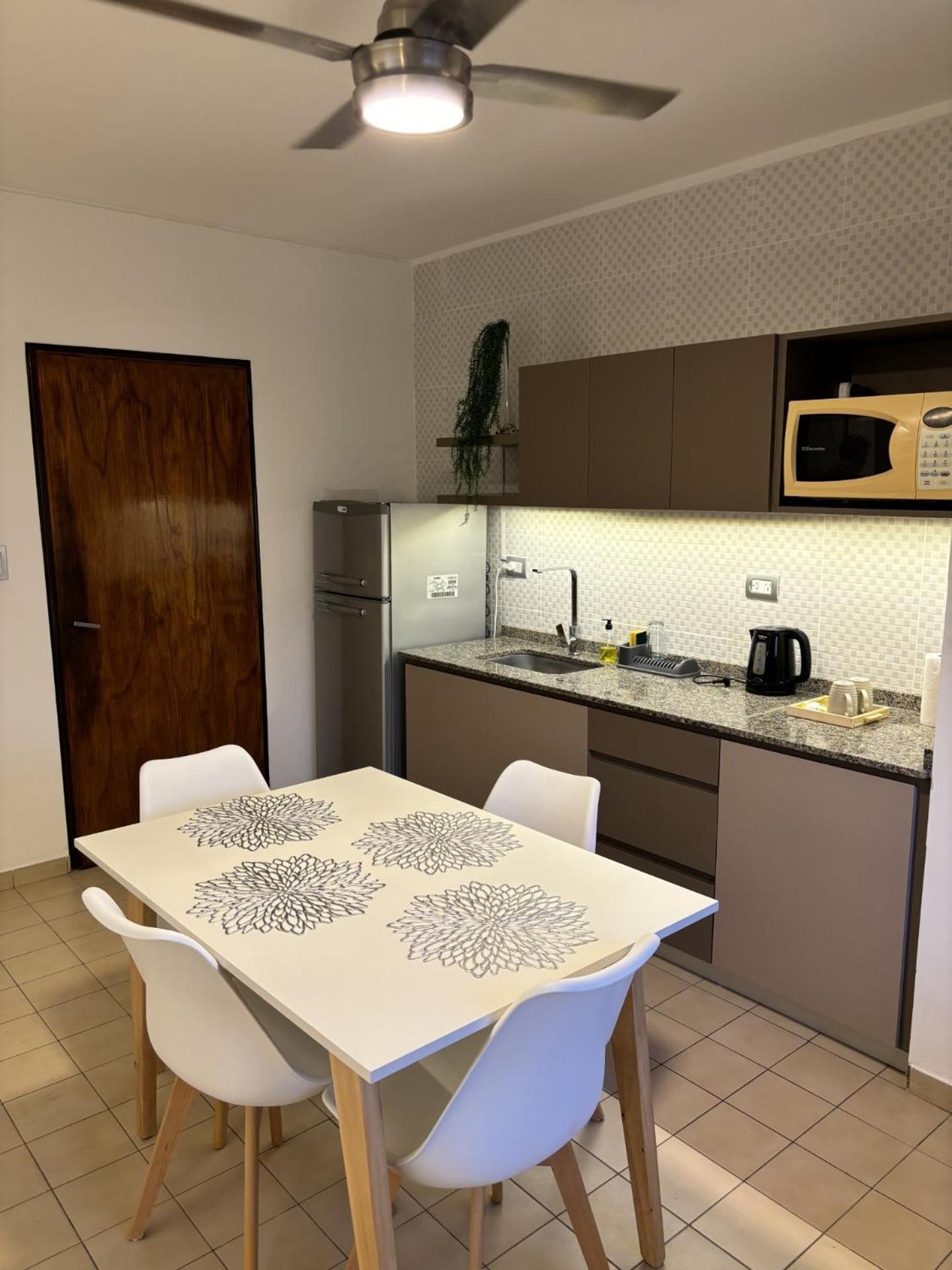 Departamento Bacara, excelente ubicación