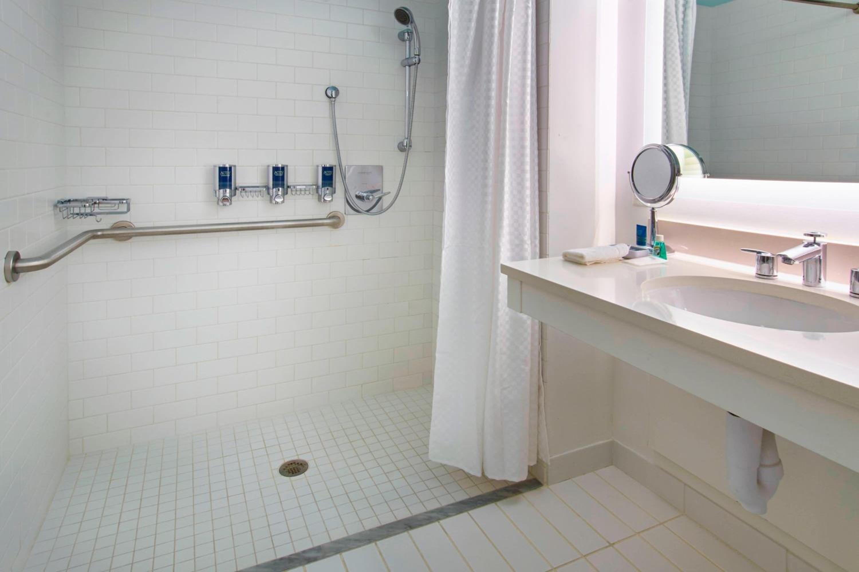 Punta Gorda Vacations - Four Points by Sheraton Punta Gorda Harborside - Property Image 48
