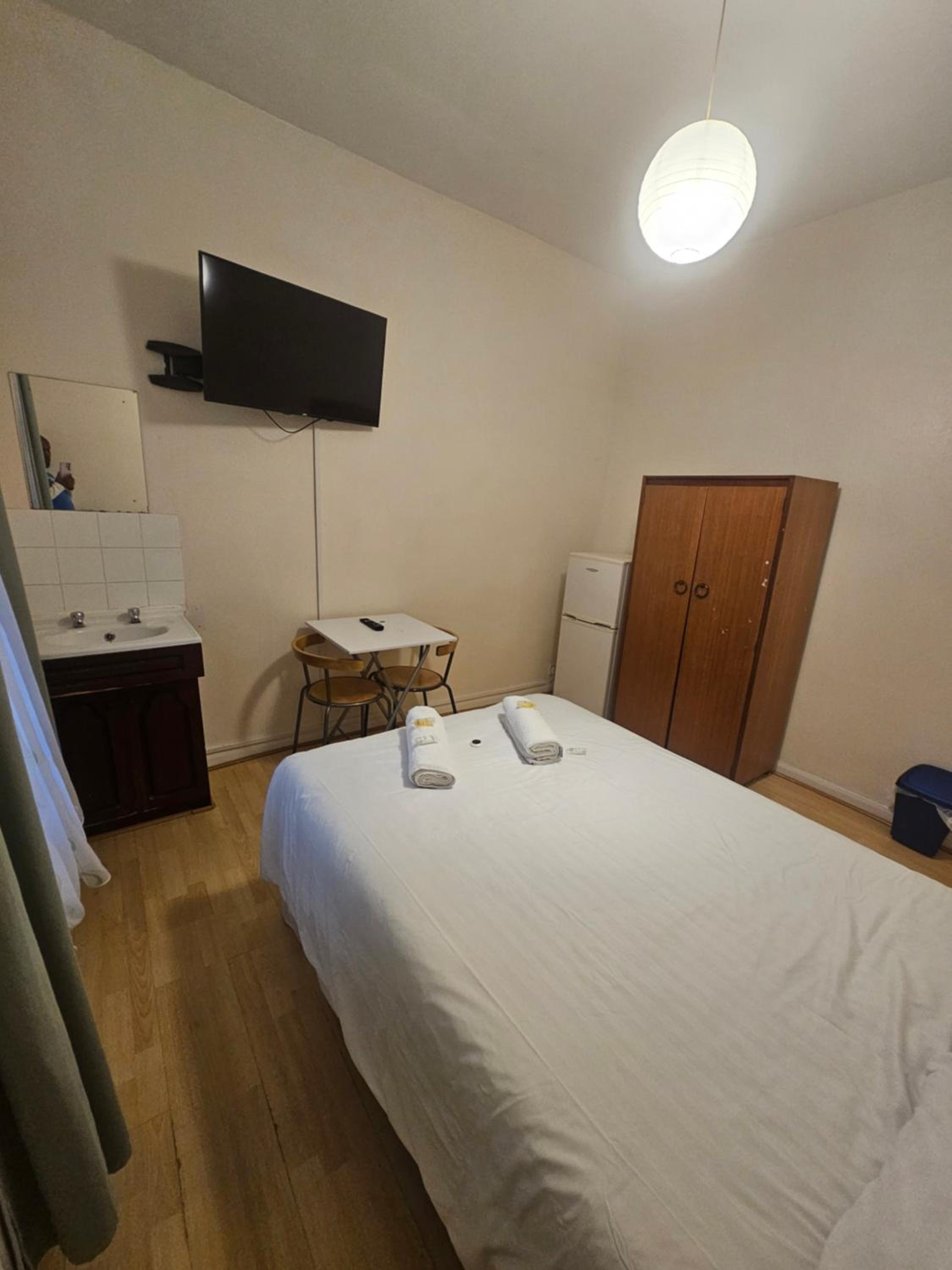 Bruce Rooms