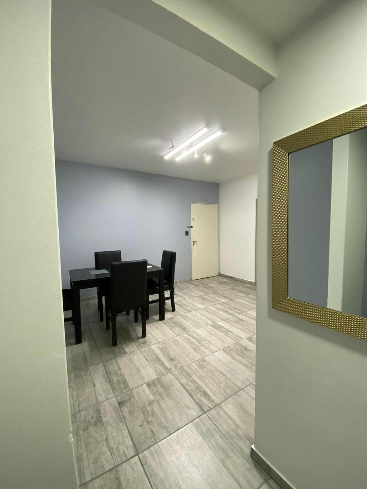 Recoleta House (Luminoso)