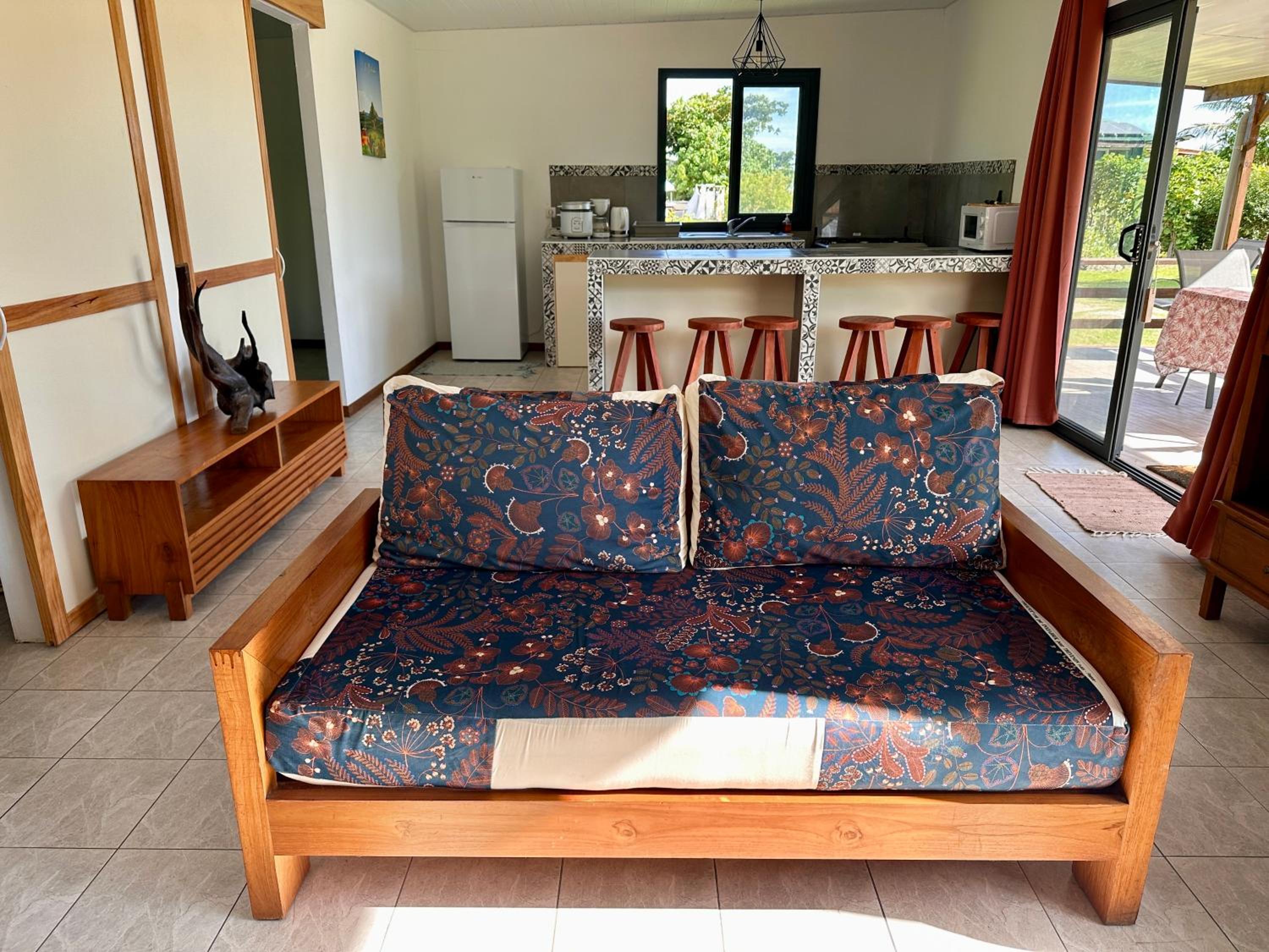 Maison TuiMatai, plage blanc privé vue sur Tahiti