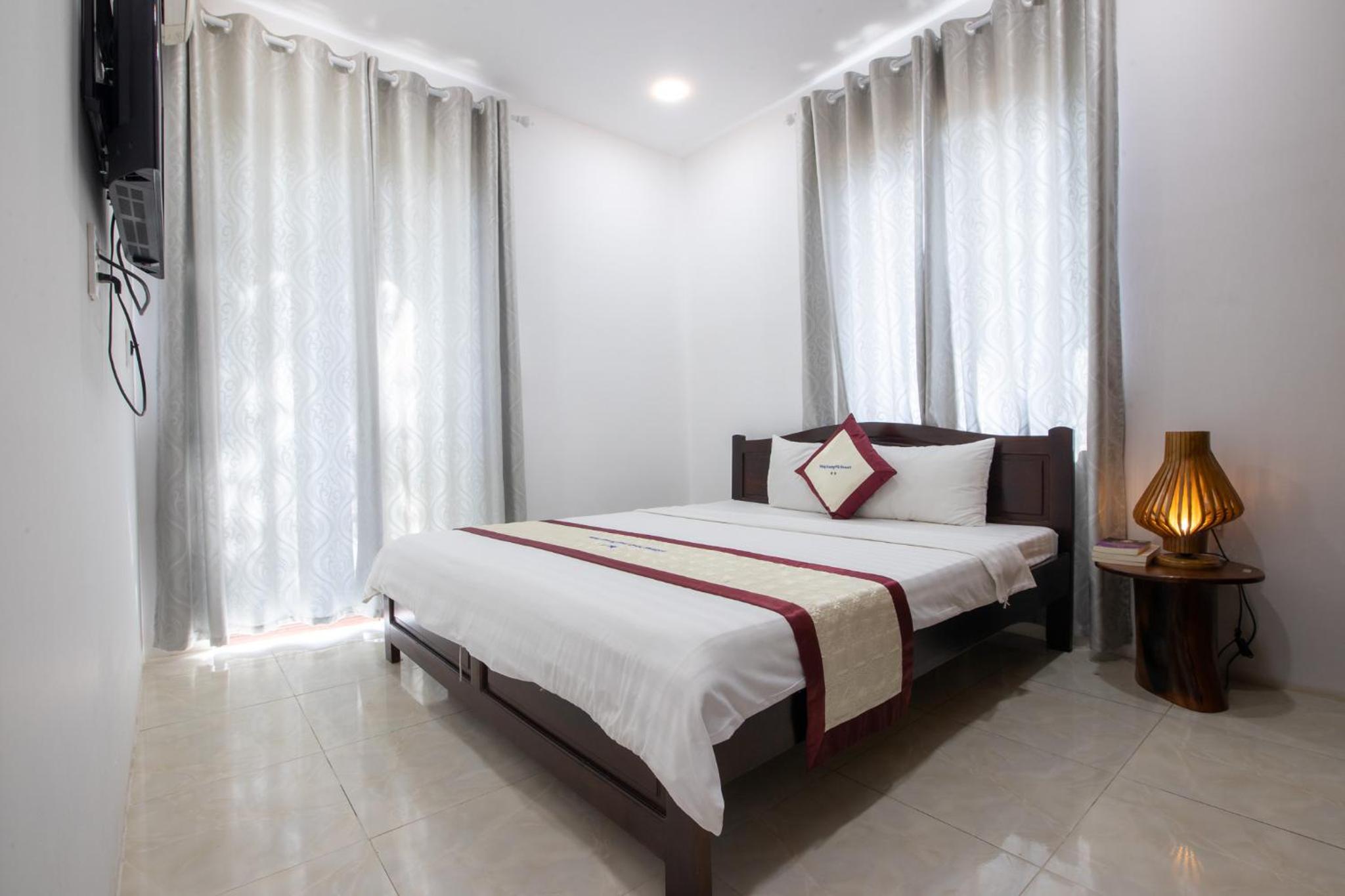 Hung Vuong Resort