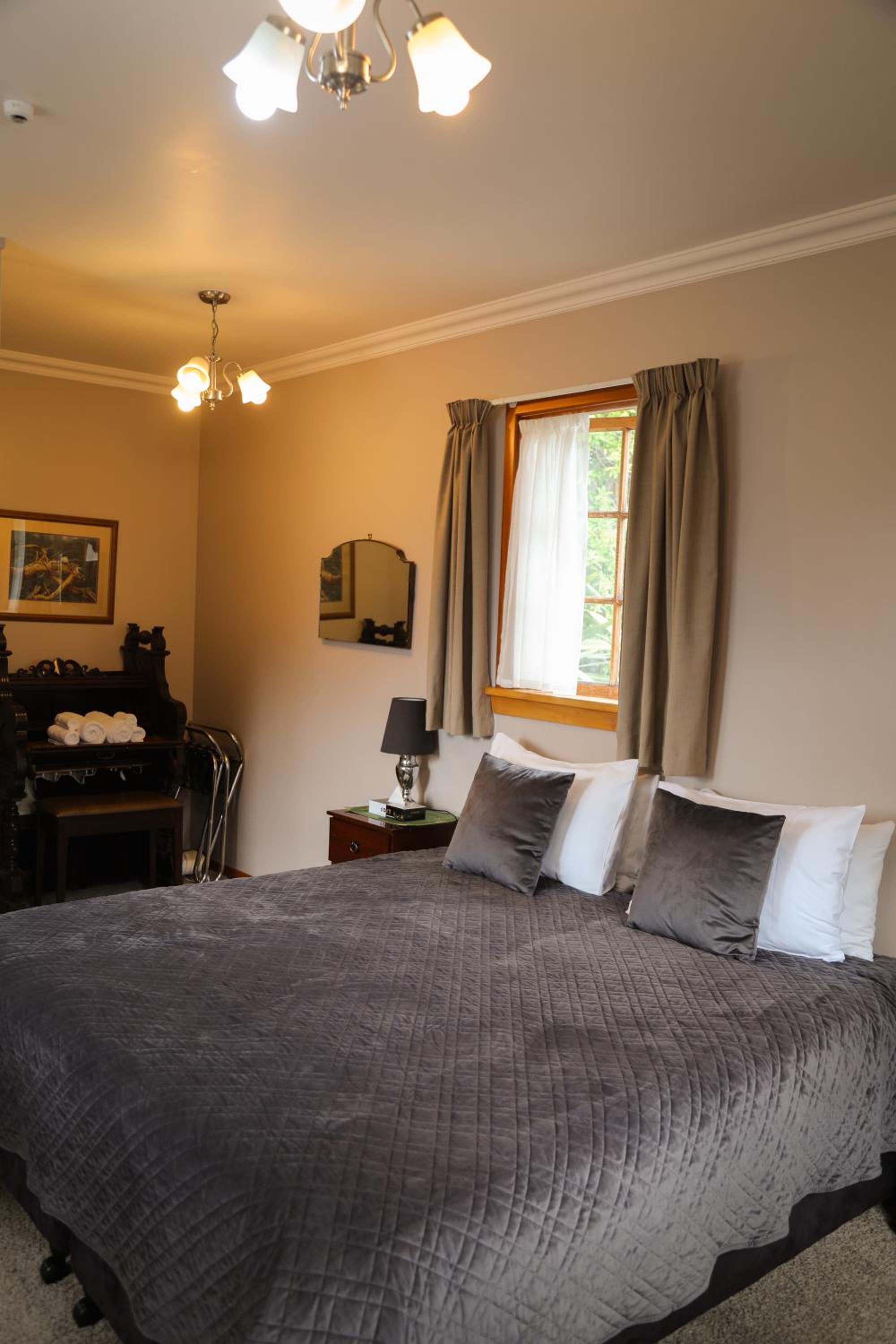 Te Anau Lodge