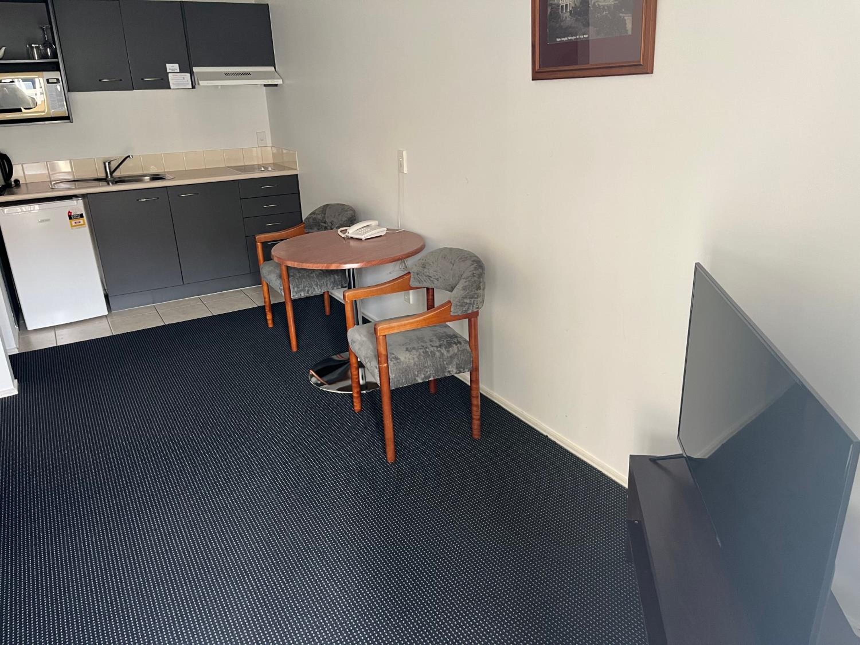 Ascot Motor Lodge view 5