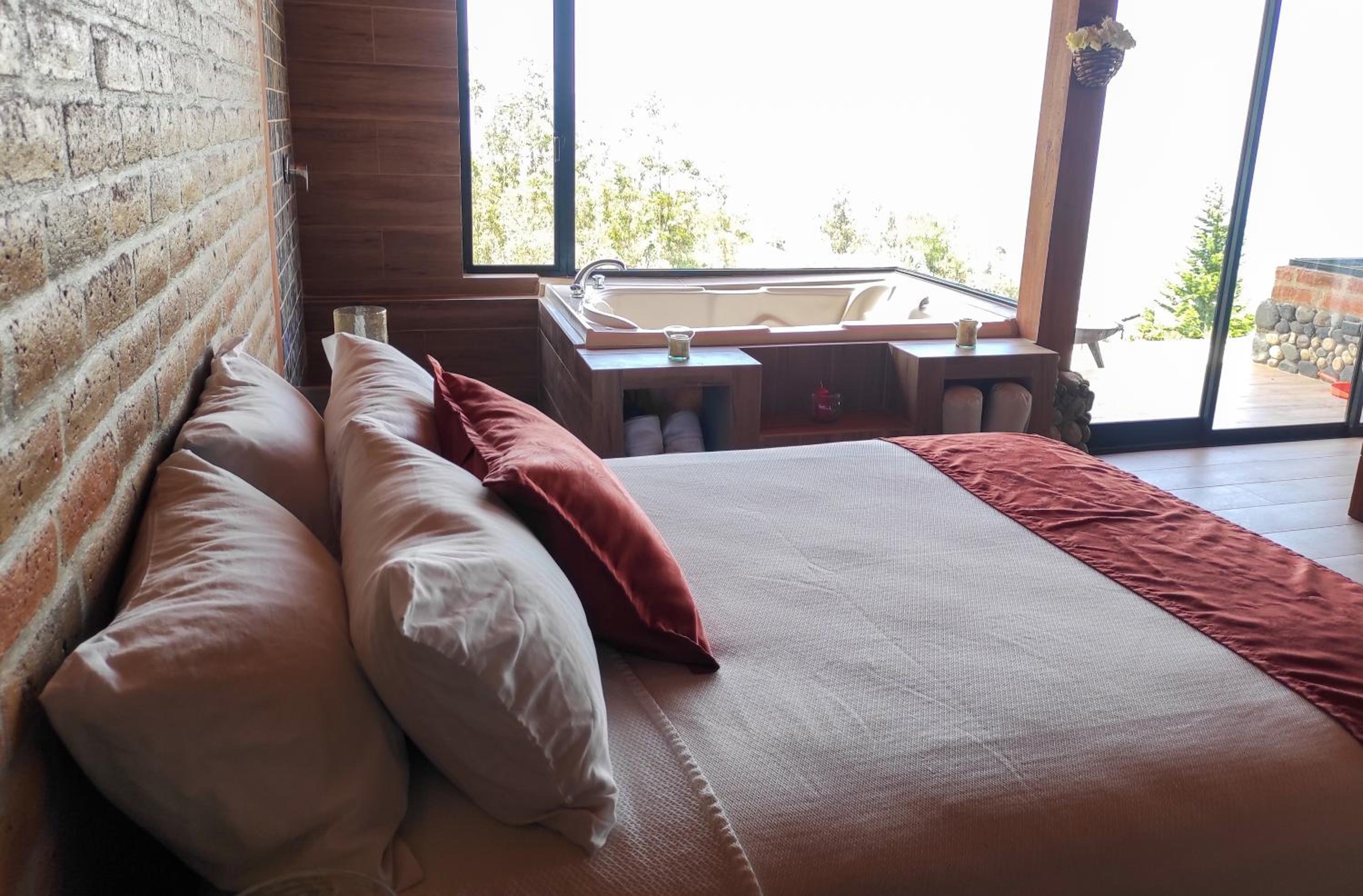 Pumamaki EcoLodge Glamping