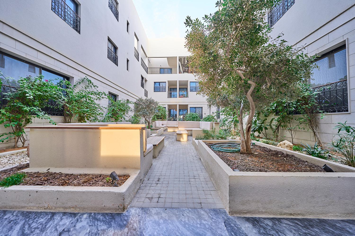 Mabaat-Superior 2BR-Al Nakhil - 544