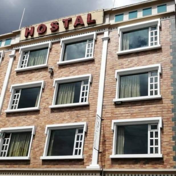 Hostal zamorano