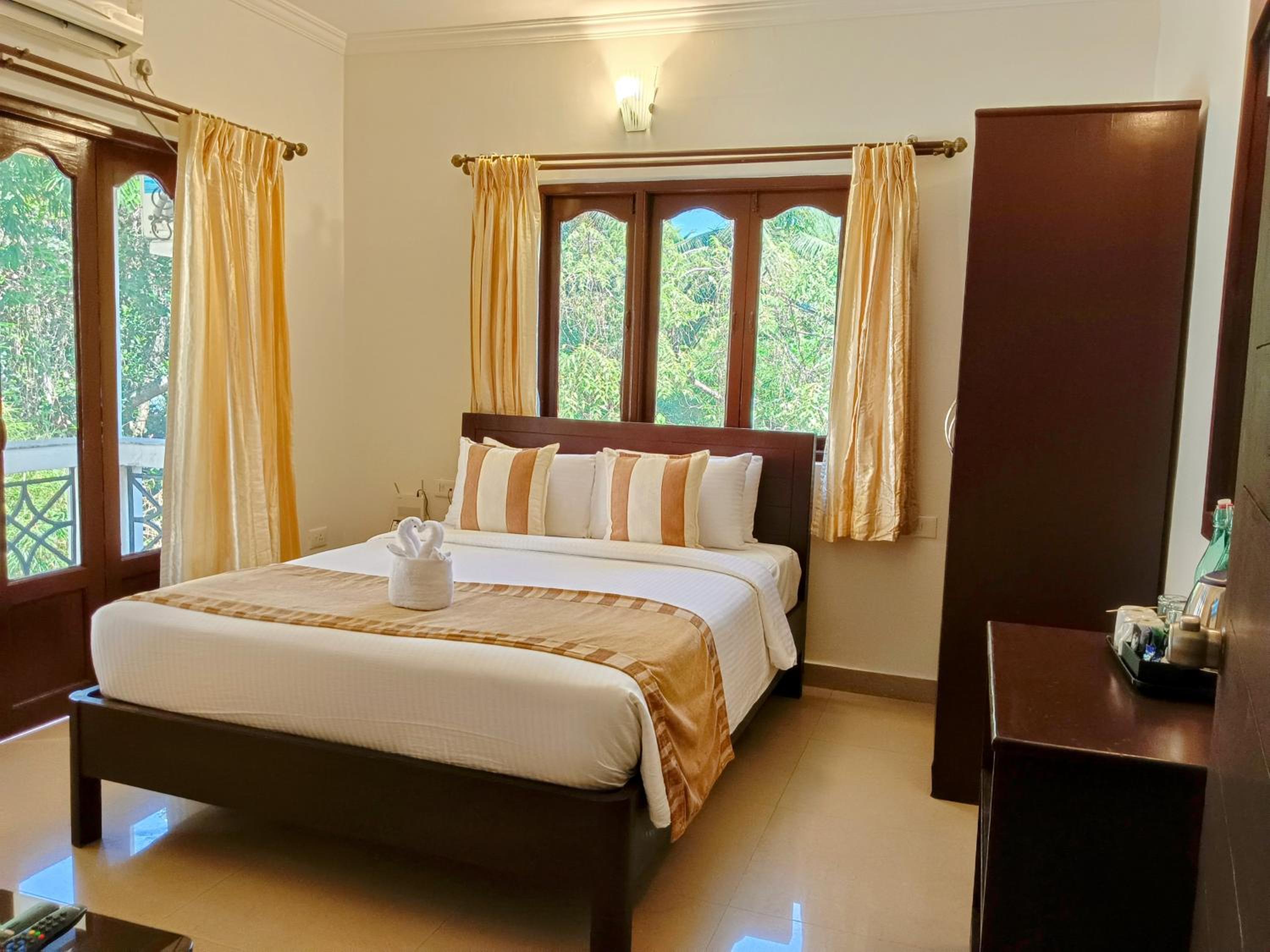 Goa Villagio Resort & Spa - A Unit of IHM, 10 Min Walk from Beach view 2